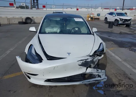 2023 Tesla Model 3 Rear-Wheel Drive z USA, uszkodzony, nr VIN 5YJ3E1EA5PF646068